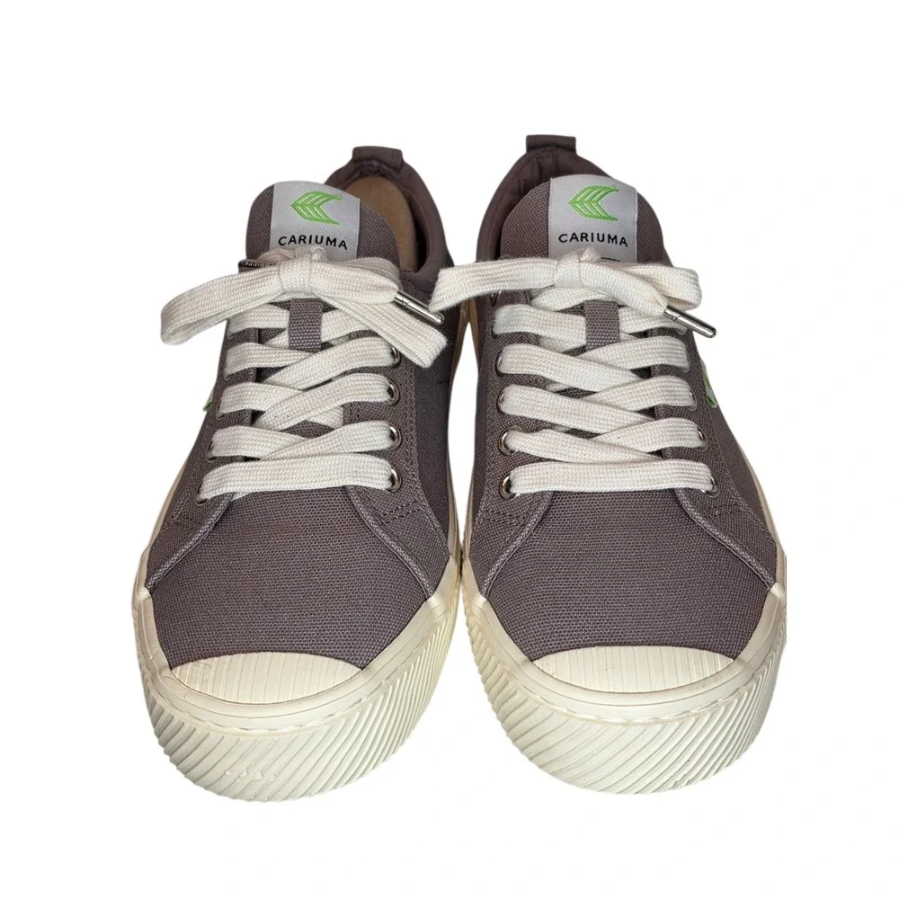 Cariuma OCA Low Sneakers W 9.5 /M 8 Canvas Skateboarding Shoes